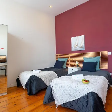 Apartment Host Wise - Sweet Bright Flats - Center Porto