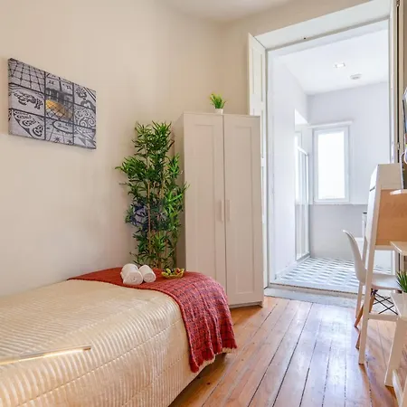 Host Wise - Sweet Bright Flats - Center Apartment