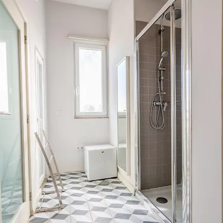 Apartment Host Wise - Sweet Bright Flats - Center Porto