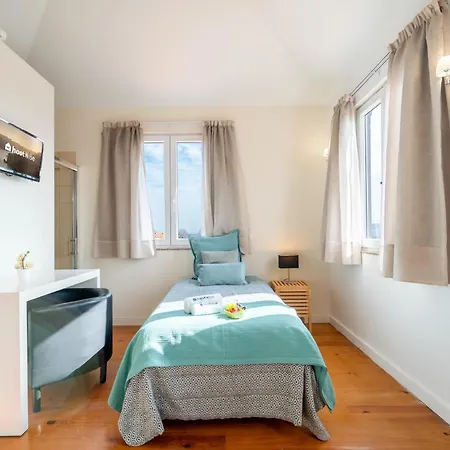 Host Wise - Sweet Bright Flats - Center Oporto