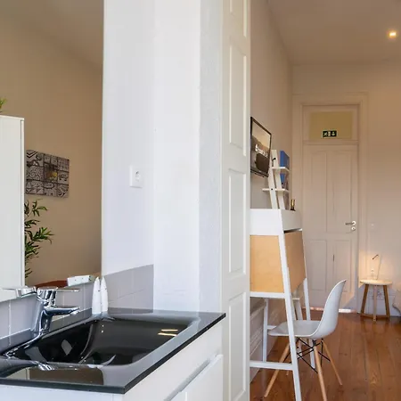 Host Wise - Sweet Bright Flats - Center Apartment