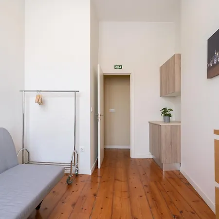 Host Wise - Sweet Bright Flats - Center Apartment