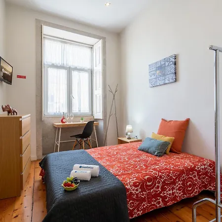 Host Wise - Sweet Bright Flats - Center