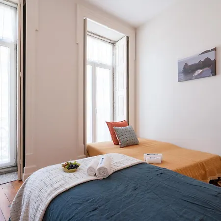 Host Wise - Sweet Bright Flats - Center Apartment *