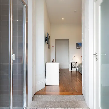 Apartment Host Wise - Sweet Bright Flats - Center Porto